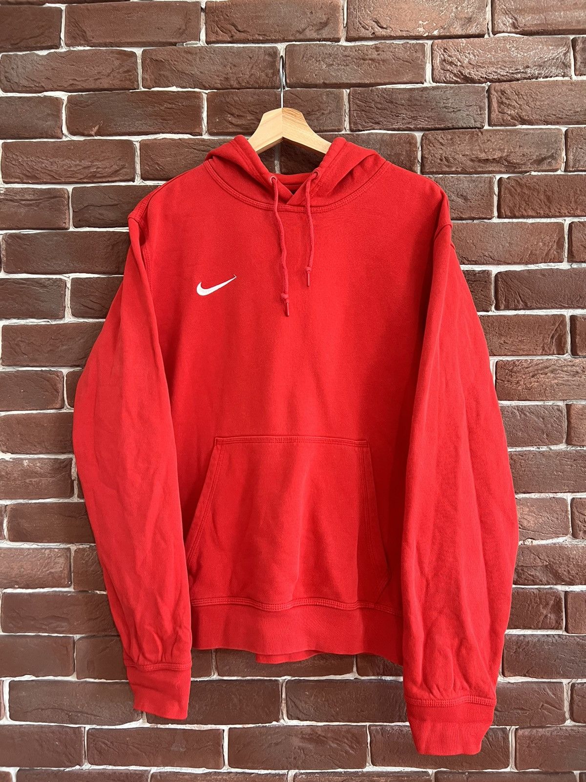 Nike Vintage Y2k Red Mini Swoosh Hype Hoodie Rare Streetwear TOP DRWR