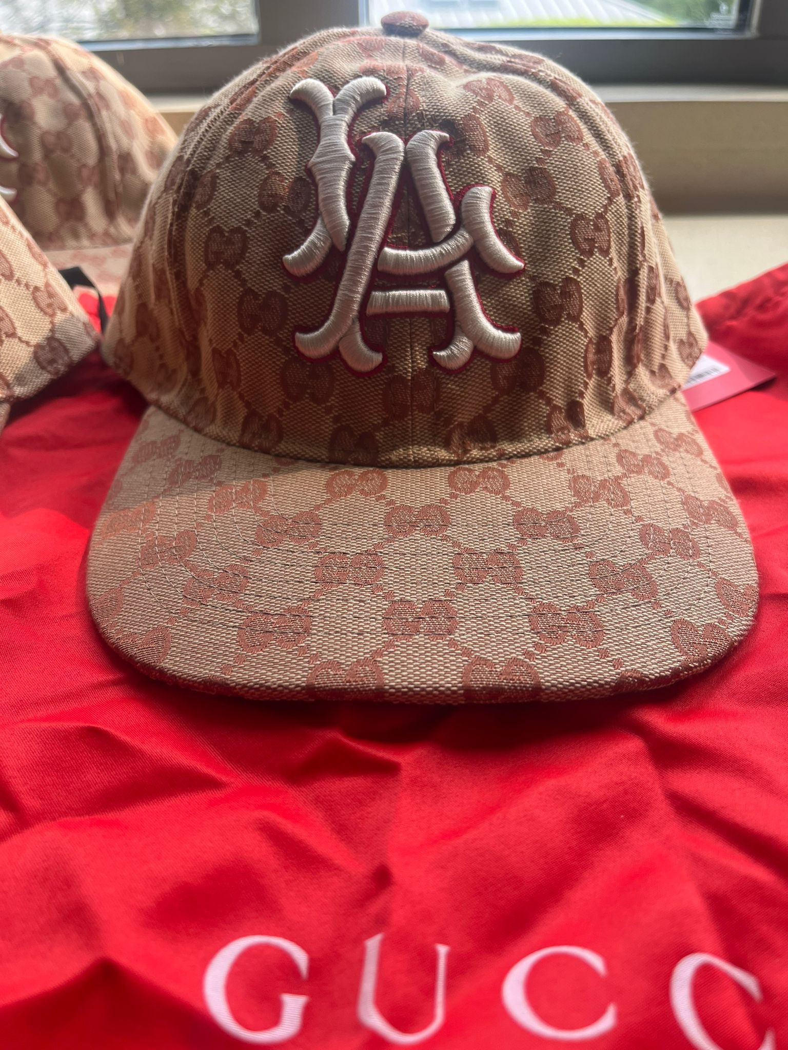 Gucci mlb hat hotsell