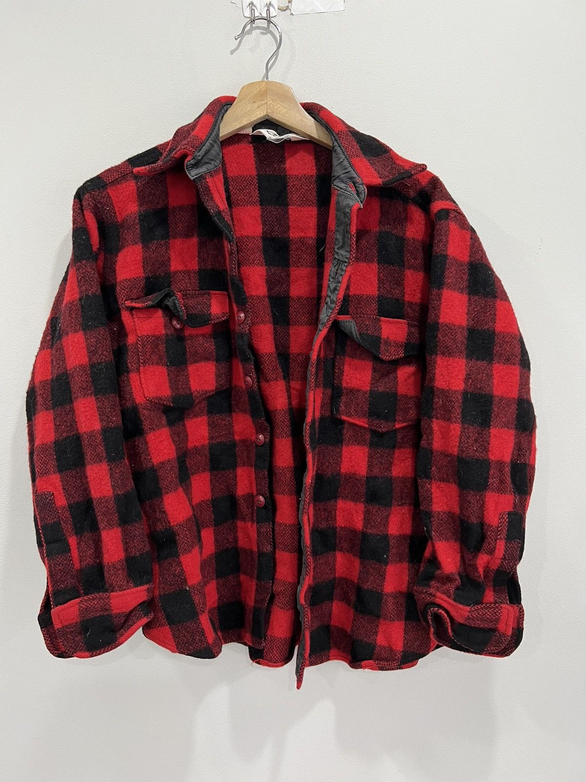 Vintage Woolrich Plaid Shirt buffalo TOP DRWR