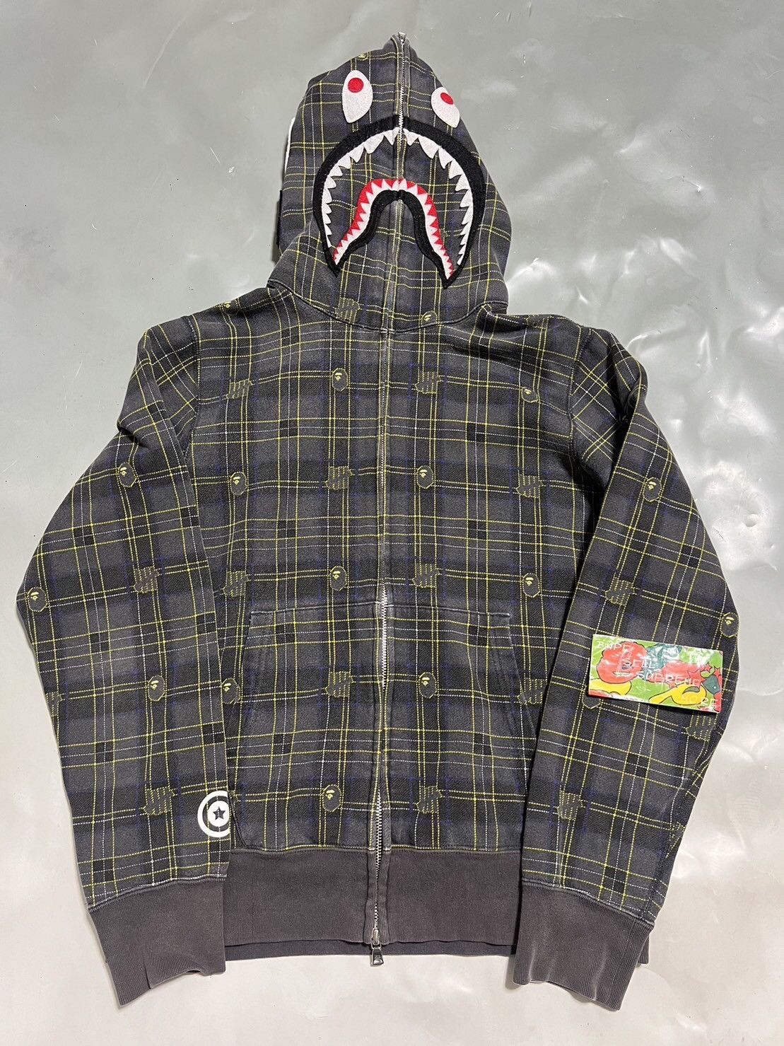 Bape x undefeated hoodie hotsell