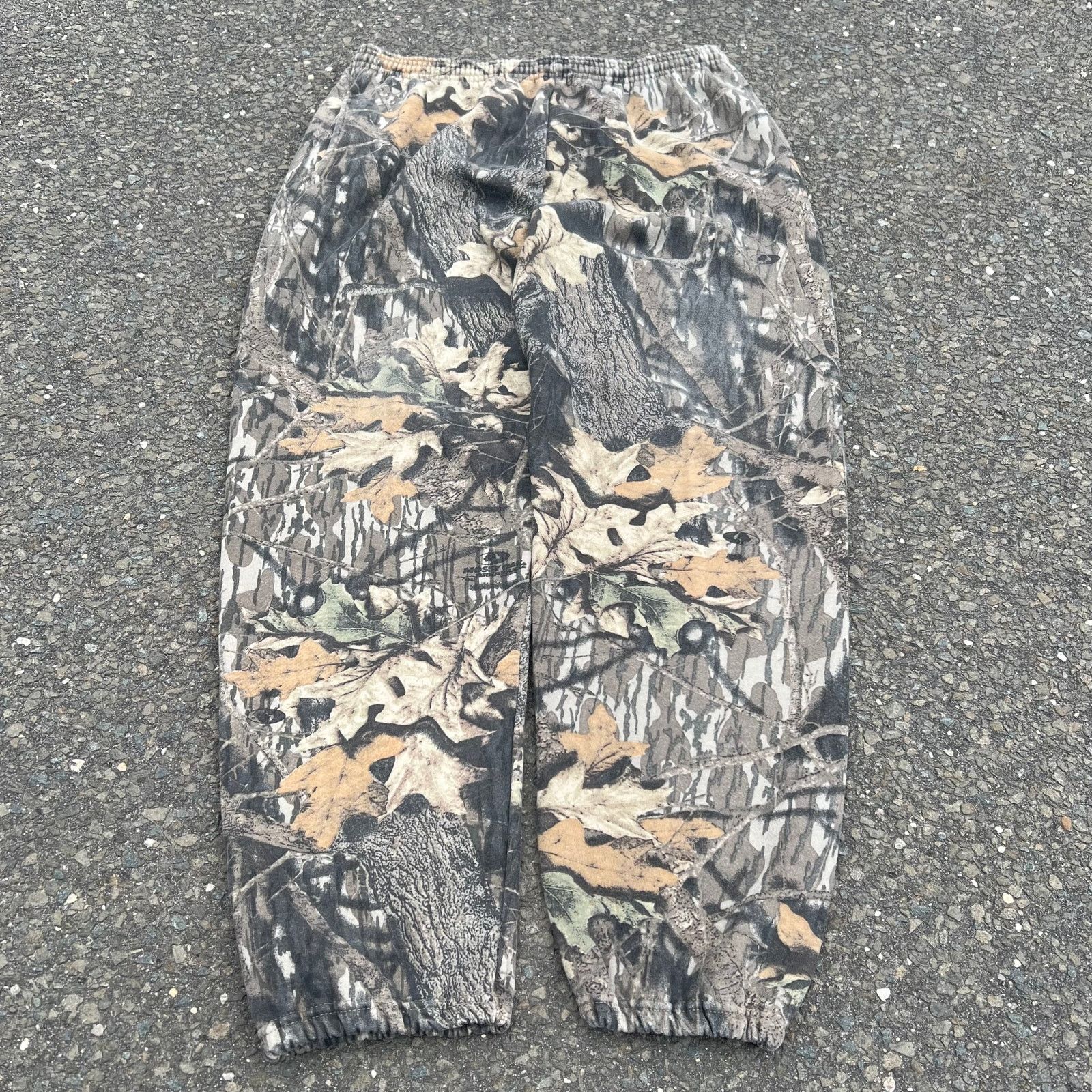 Jerzees Streetwear Vintage Vintage realtree camo jerzees essential blank sweatpants TOP DRWR