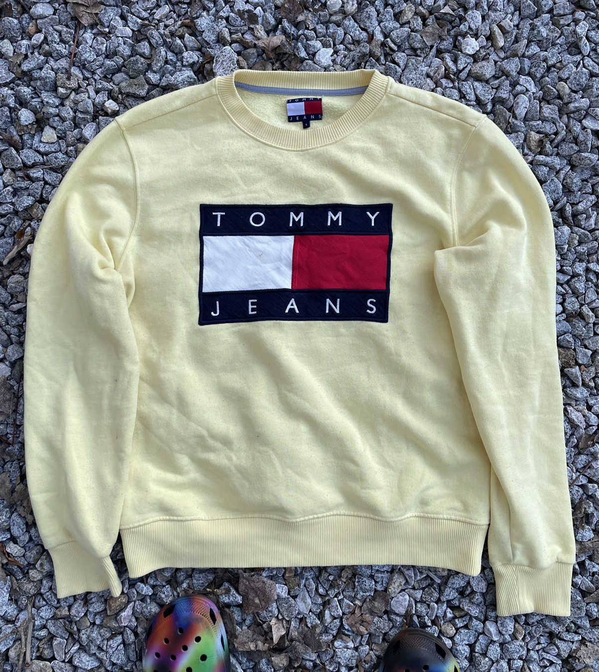 Vintage tommy crewneck sale