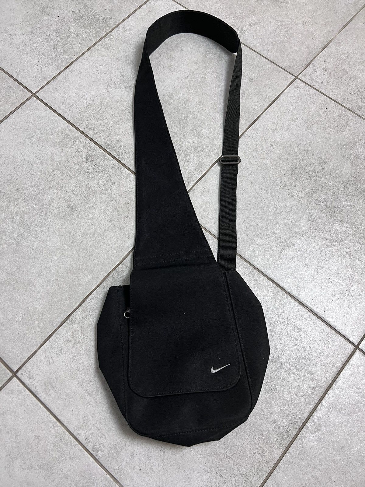 Vintage Y2K Nike Crossbody Sling Bag Backpack Hype Streetwear Grail TOP DRWR